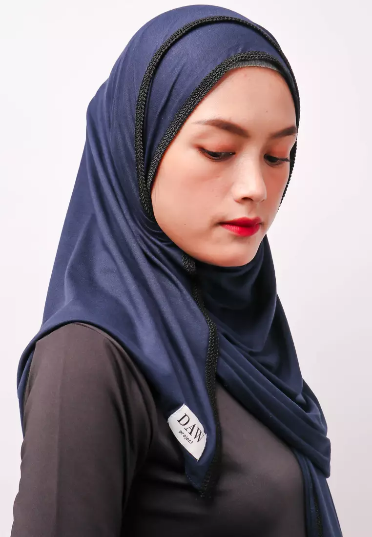 DH065 Lace Hitam Hijab Pashmina Navy