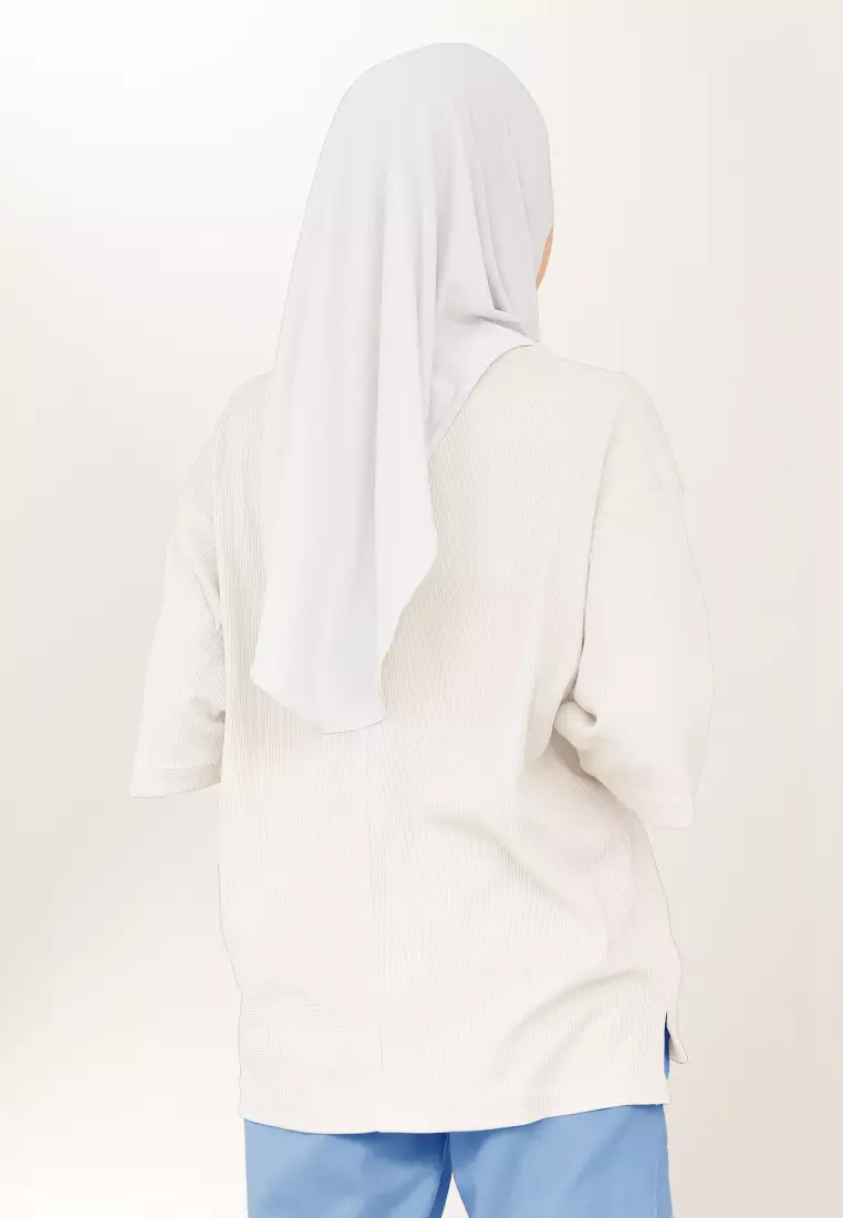 Zelena - Waffle Tshirt Basic | Kaos Waffle | Atasan Casual Sporty - Broken White