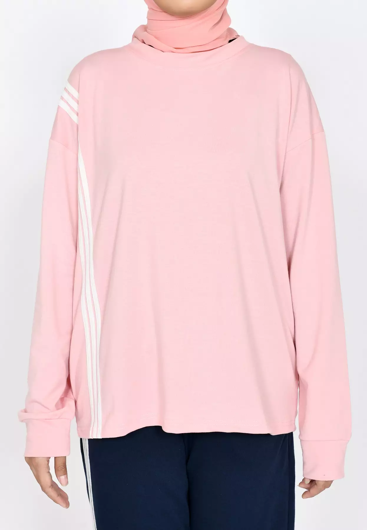 Setelan Training Alena 2