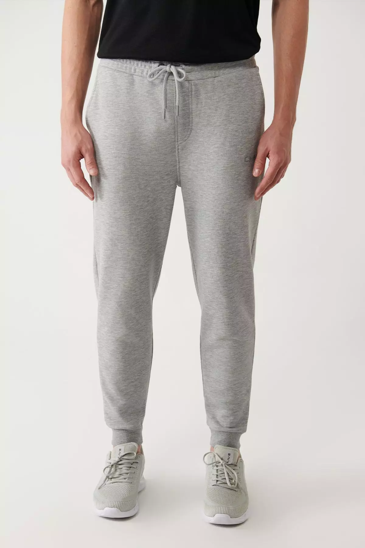 Men's Gray Lace-Up 3-Thread Raised Printed Sweatpants A32Y3411