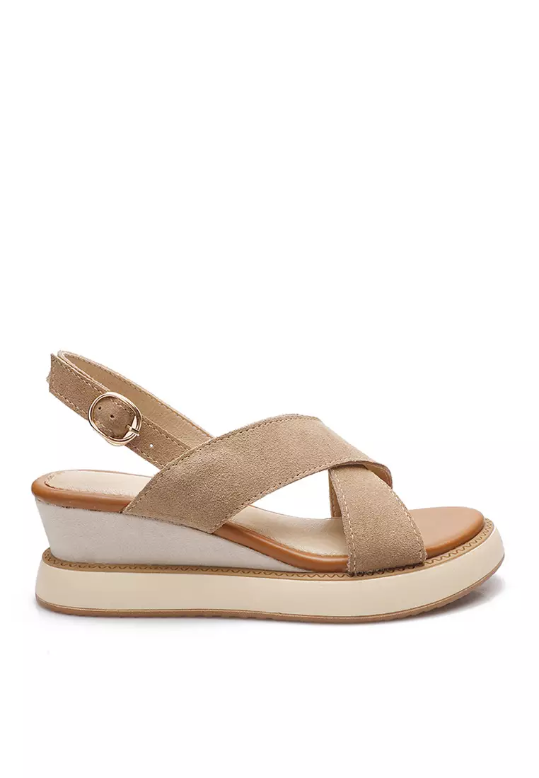 Discount on Twenty Eight Shoes  shoes - SKU: VANSA Fashionable Platform Sandals VSW-S668-23