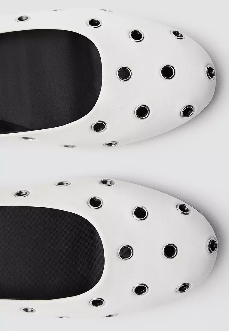 Die-Cut Ballerina Flats