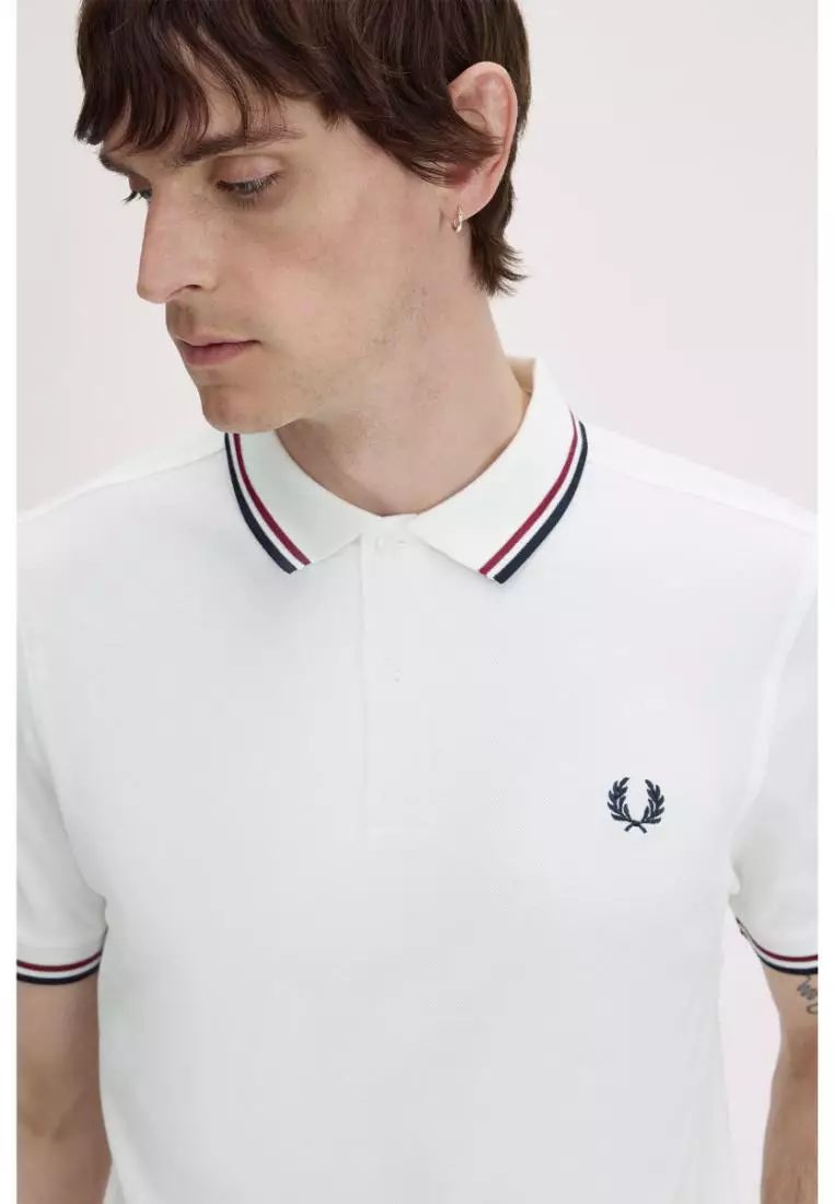 Fred Perry M3600 Twin Tipped Fred Perry Shirt (Snow White / Burnt Red / Navy)