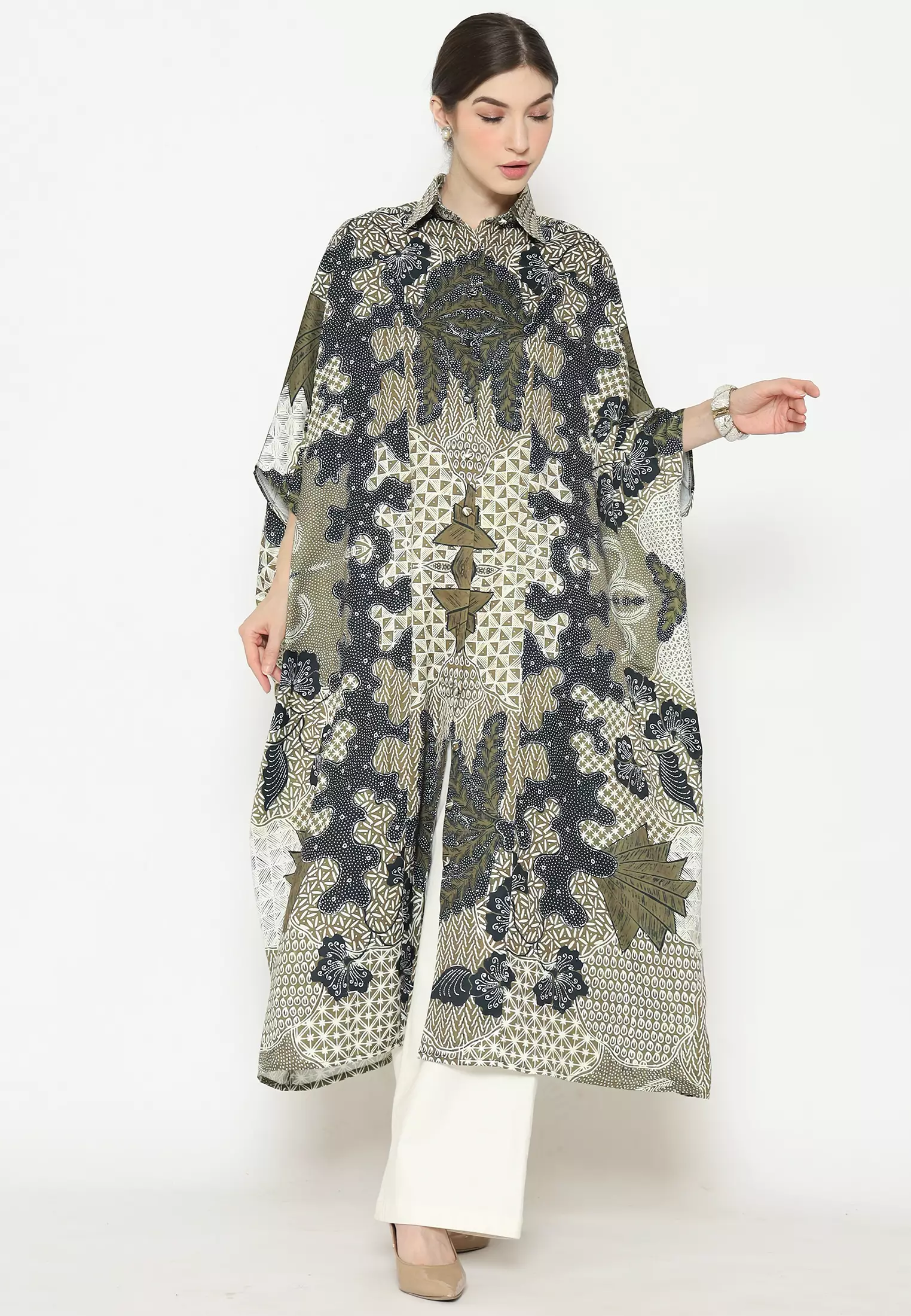 Kanzi Collared Kaftan