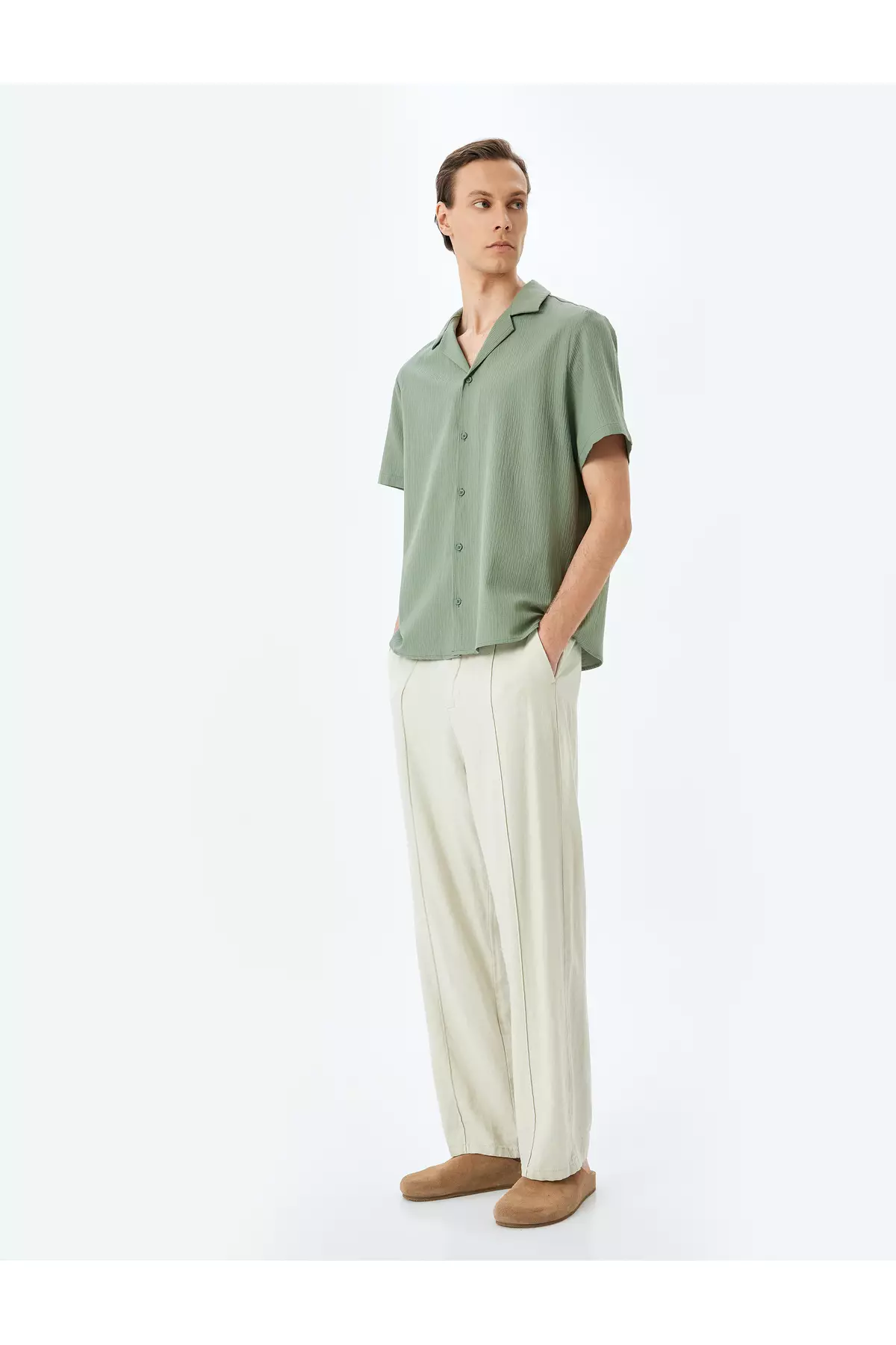 Buttoned Cotton Blend Regular Fit Textured Short Sleeve Shirt
