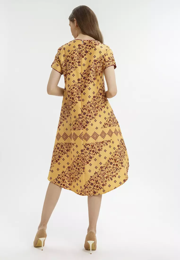 Minimal Cendrawati Dress Honey Gold Warna HONEY GOLD