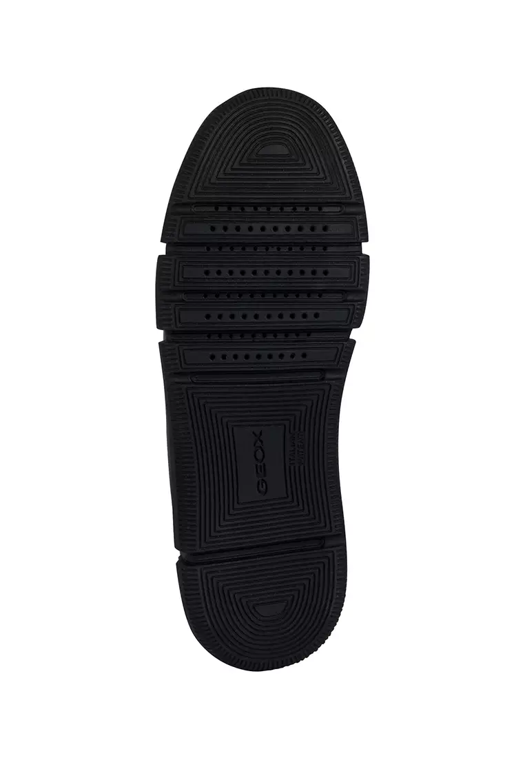 Men's U Adacter M Wide Moccasins