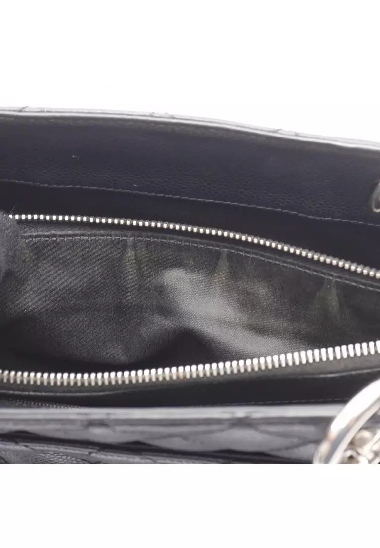Pre-Loved Chanel matelasse grand shopping GST chain shoulder bag chain tote bag Caviar skin black silver hardware