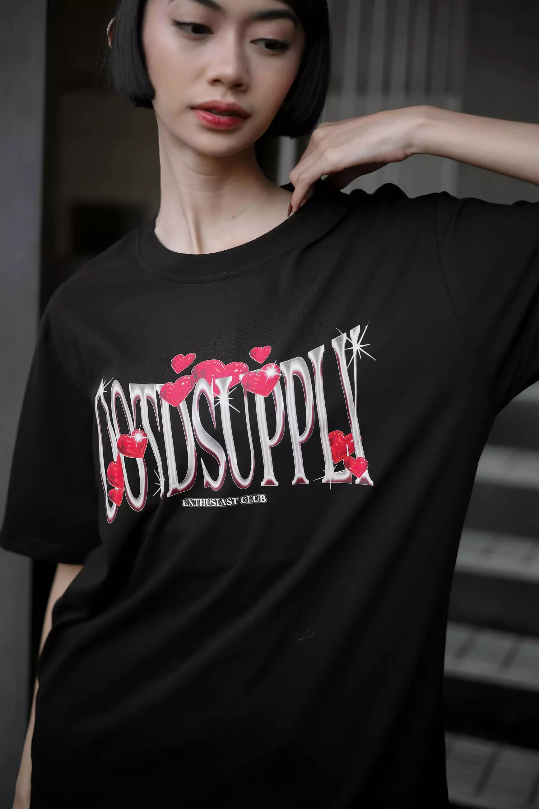 OOTDSUPPLY Reguler Tshirt 24s Delight Black & White Color | Kaos Pria & Wanita TS097