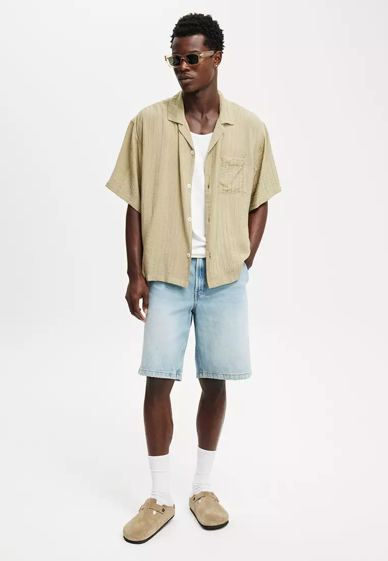 Box Fit Short Sleeve Shirt