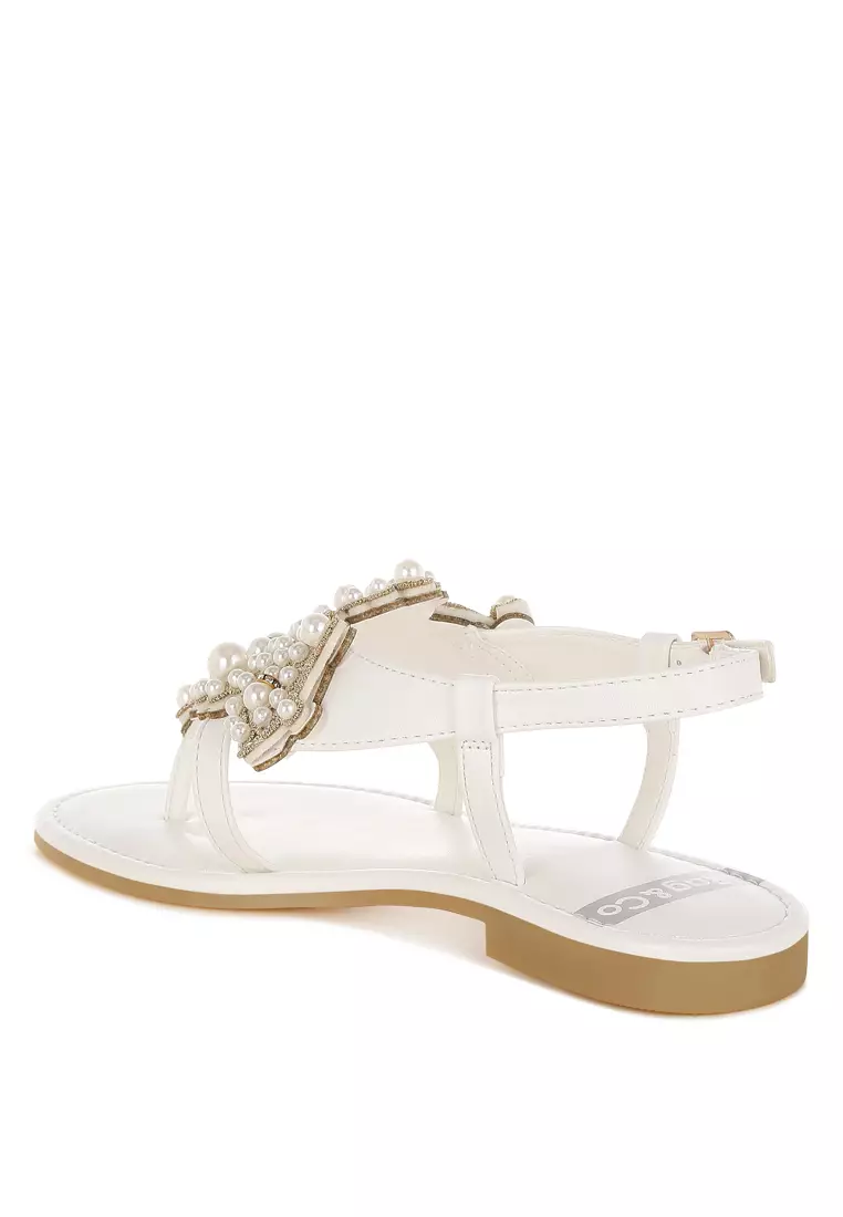 Sepatu Flat Aksen Mutiara Warna Putih