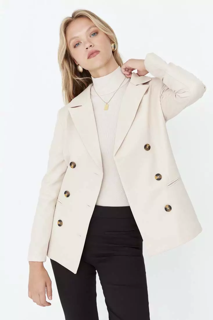 White double breasted jacket women's best sale