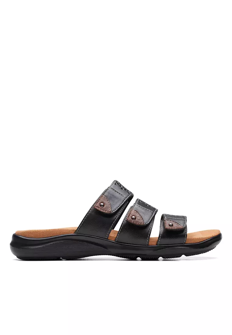 Discount on Clarks  shoes - SKU: Kitly Walk Sandal Black