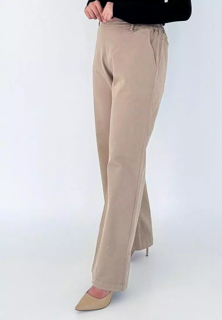 LEZAHRASIGNATURE Amirra Basic Pants - Coklat