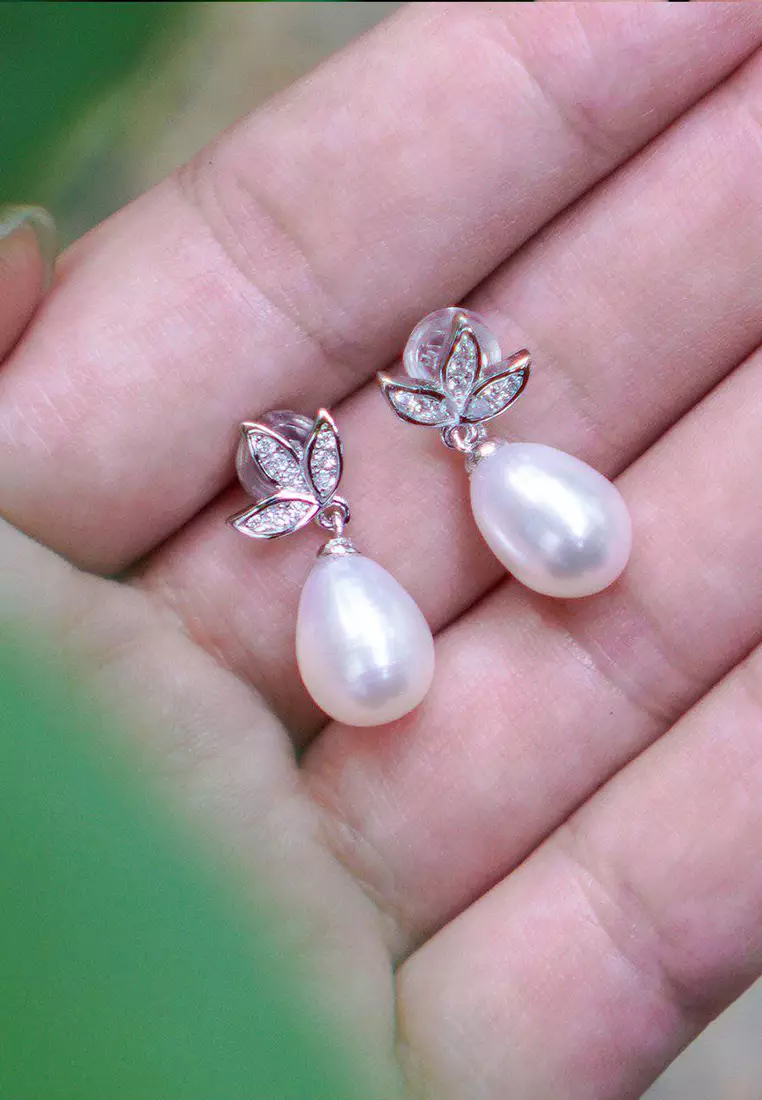 Pearl earrings the bay online
