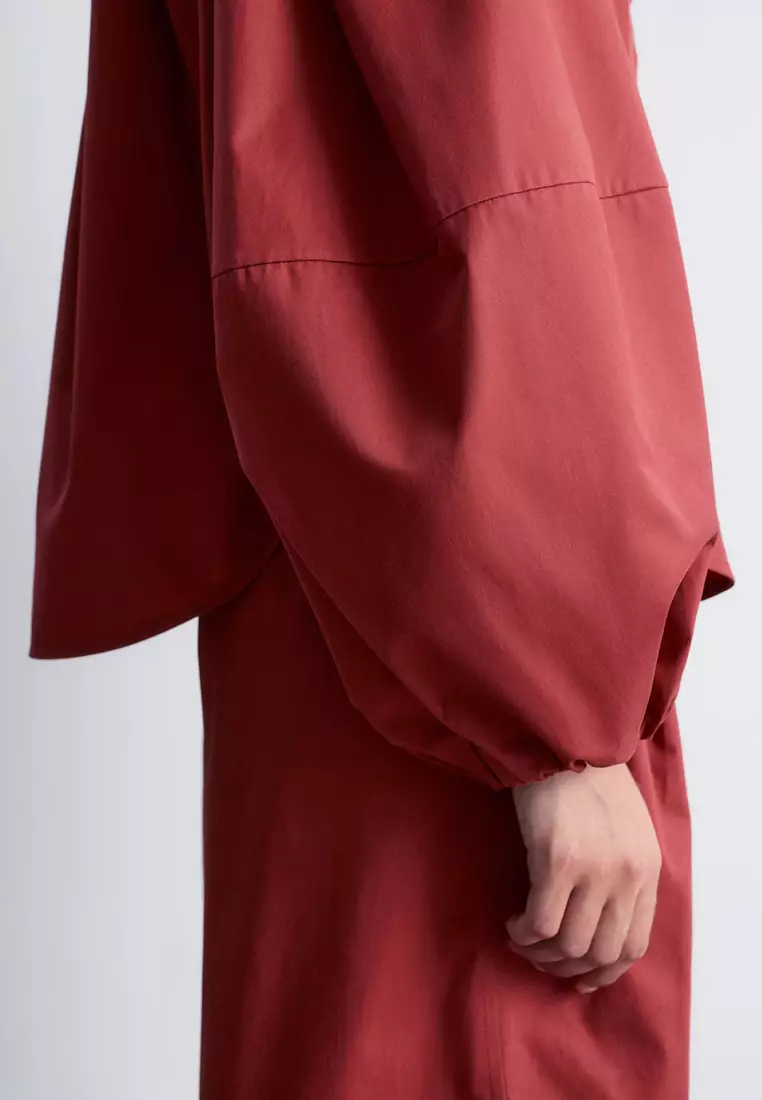 Voluminous Balloon-Sleeve Blouse