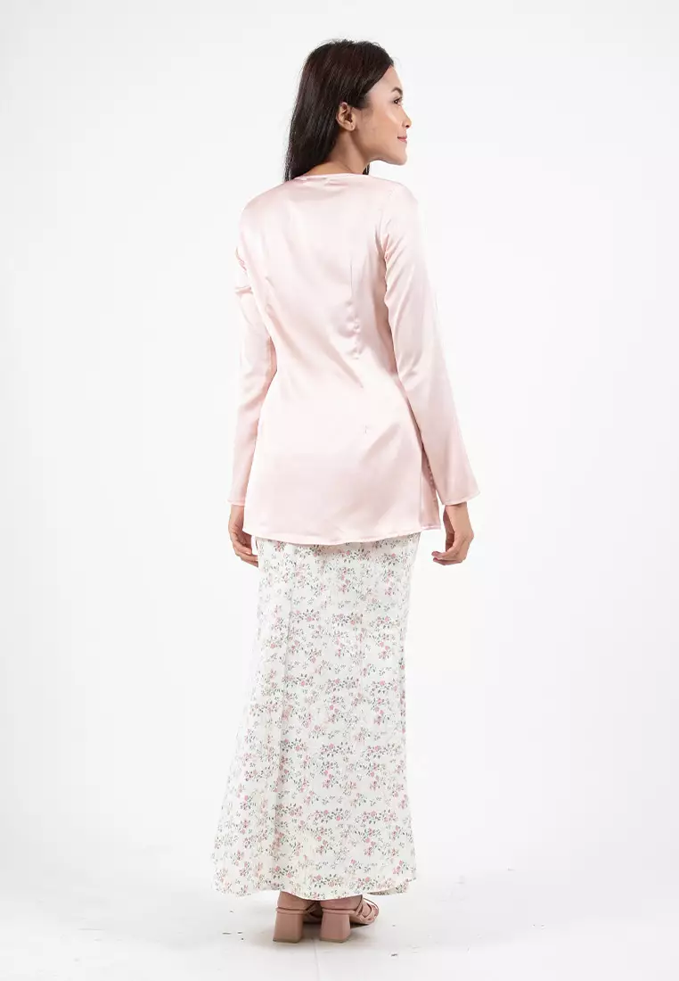 Forest x Hatta Dolmat Ladies Satin Floral Pattern Woven Baju Kurung - 885066-55LtPink