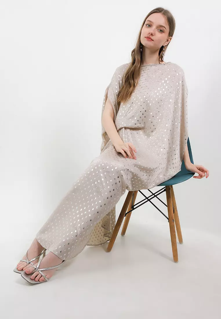 Silver Print Ruched Kaftan W/ Plastic Diamond Around Neckline