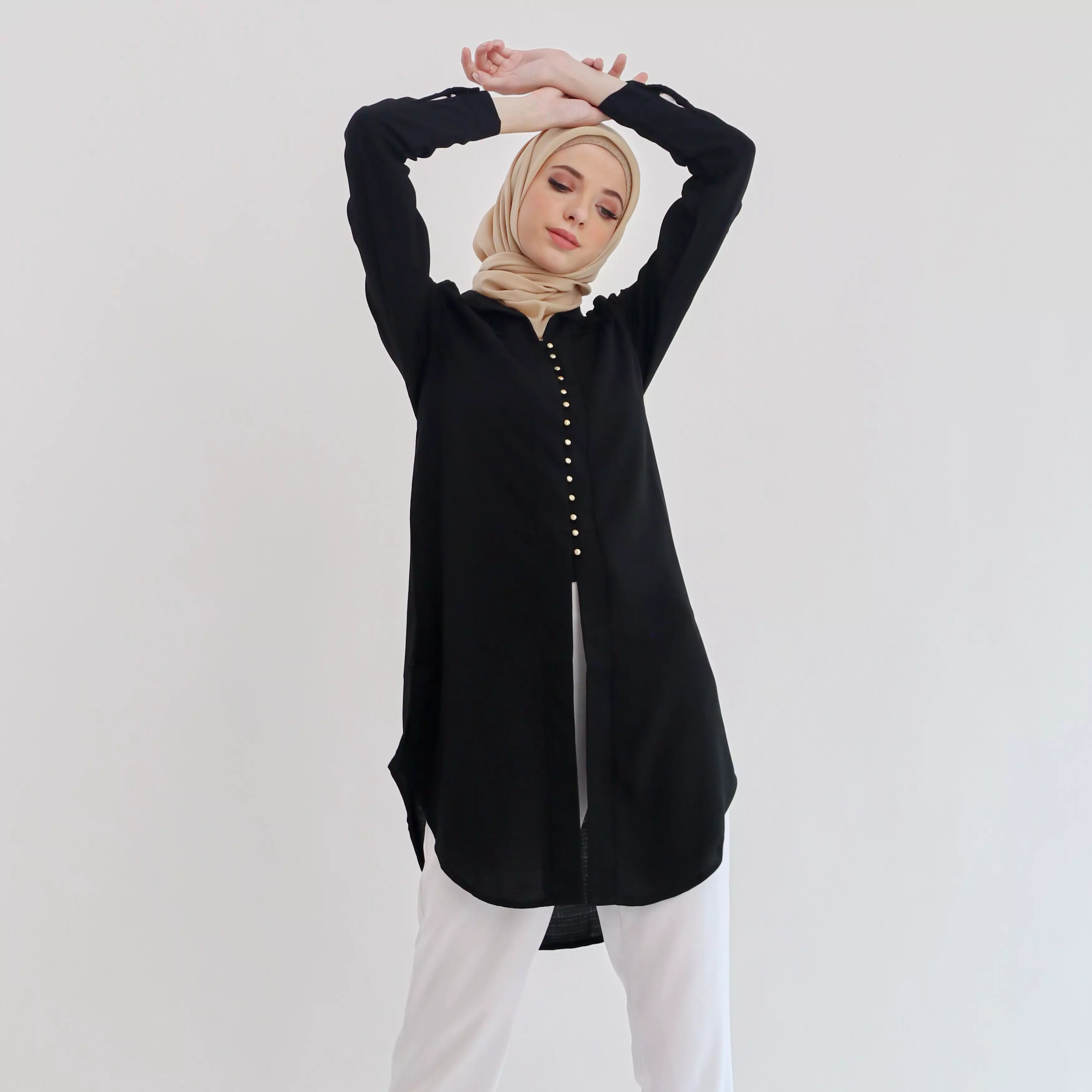 Tunic Panjang Wanita Veria Hitam - Azzar