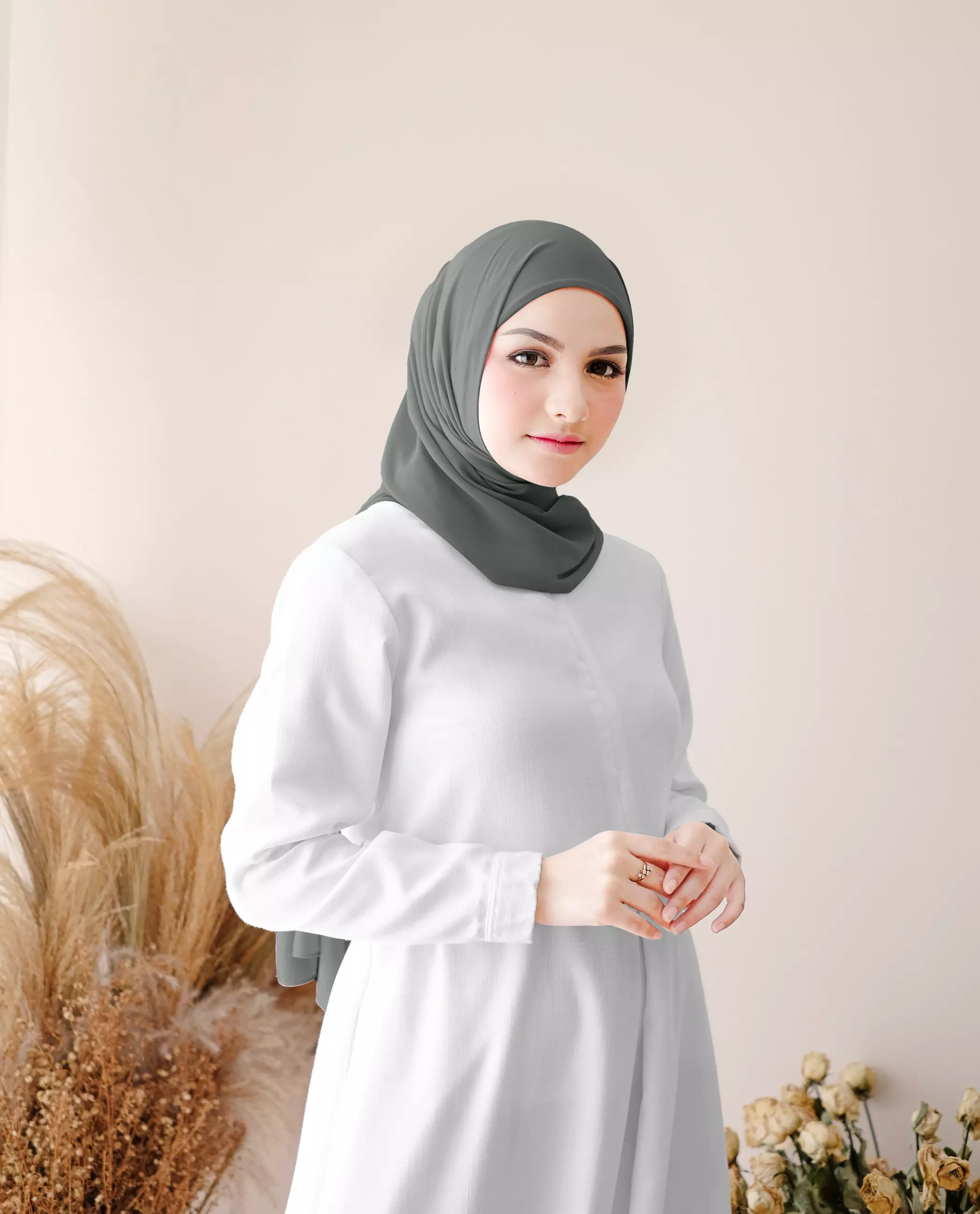Pashmina Inner Instan 2in1 Ceruty Baby Doll - Gloomy Grey