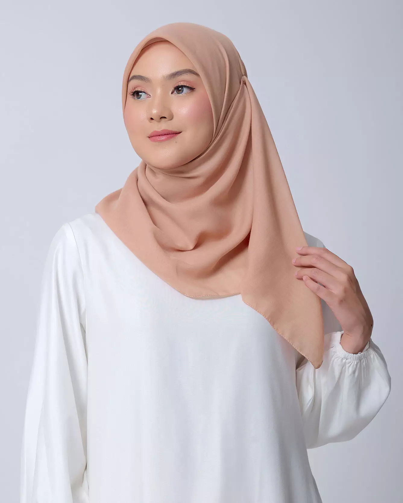 ZM Zaskia Mecca - Shiza Shade Of Brown Earth Kerudung Segi Empat