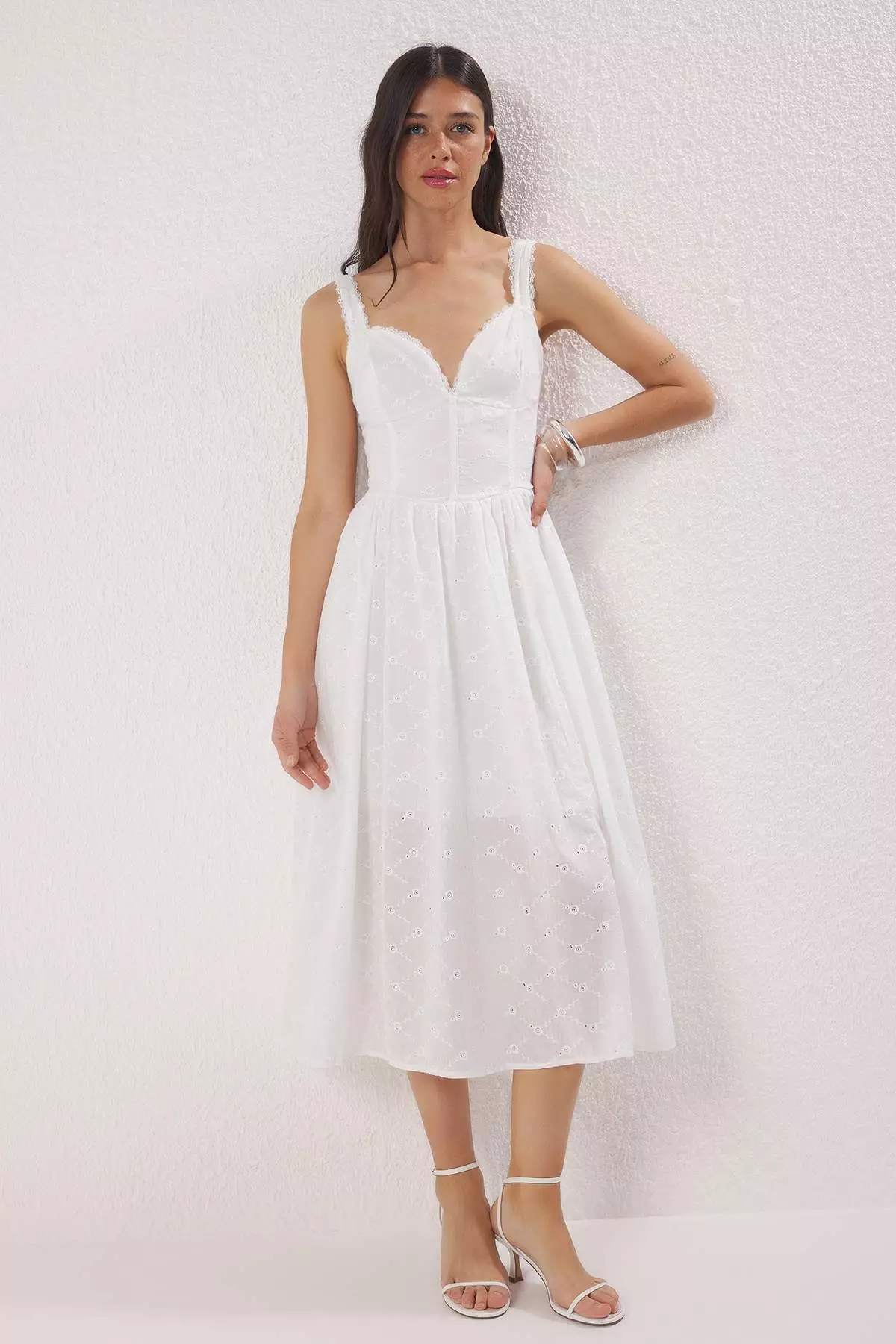 White Plain Midi Brode Woven Dress Twoss25El00852