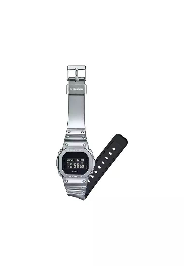 Fine Metallic Series GM-5600YM-8 Men Digital Watch Silver Stainless Steel Strap
