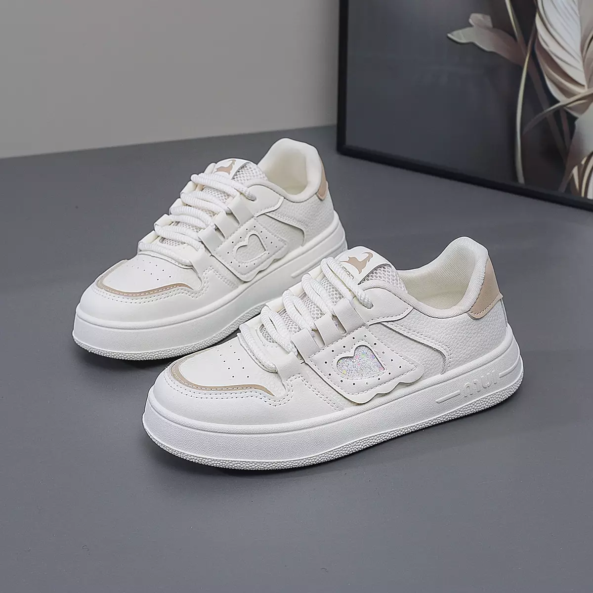 Sepatu Wanita Motif Lucu Kasual Sneakers Cewek Ootd Style Q555