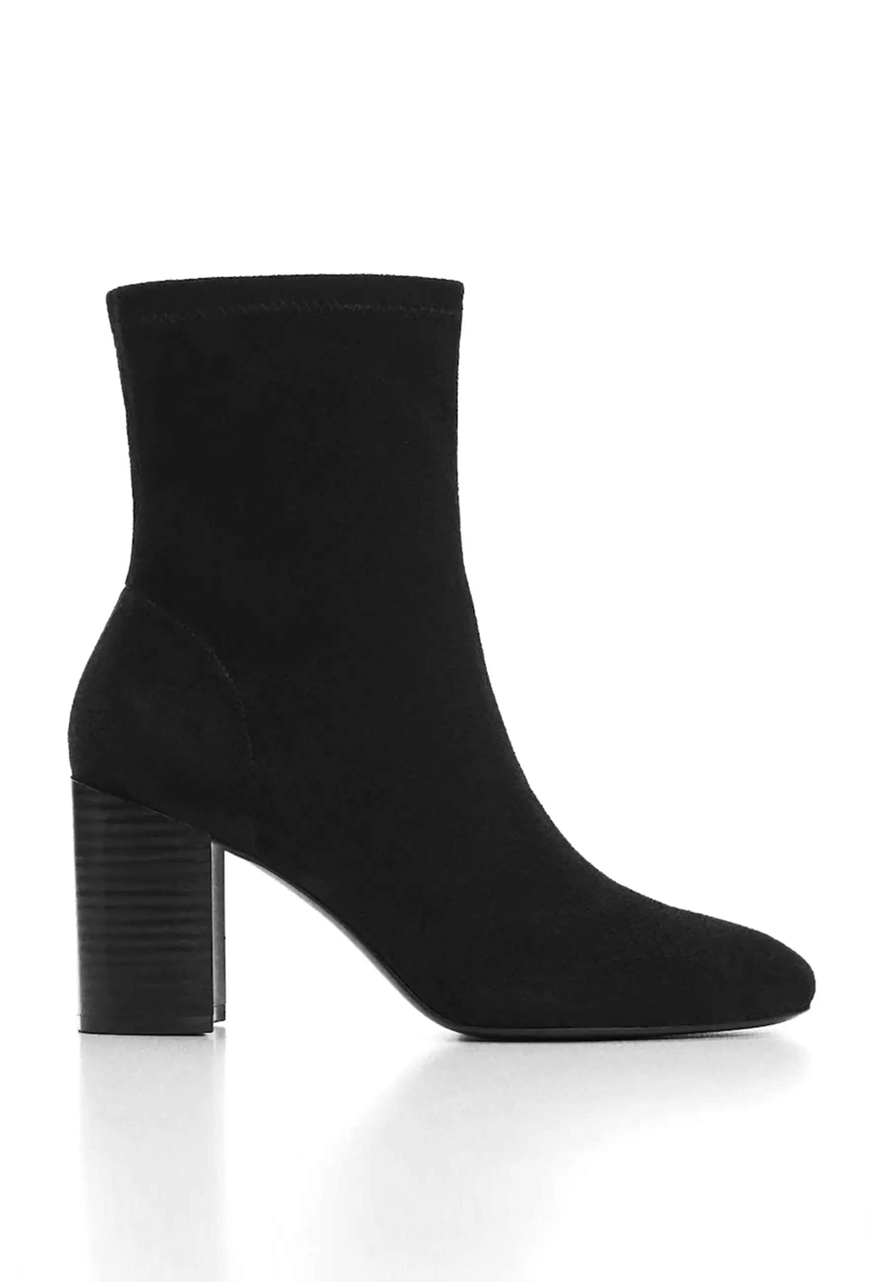 Ankle boots with sales round toe