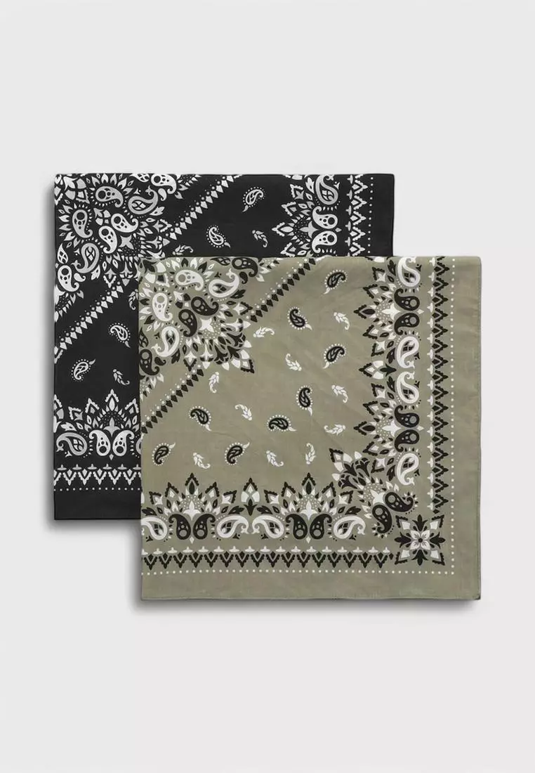 Woman Scarves/Foulard