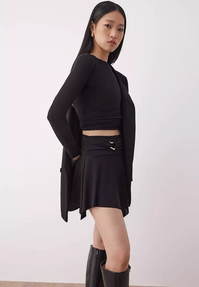 Black Asymmetrical Accessory Detailed Mini Knitted Skirt