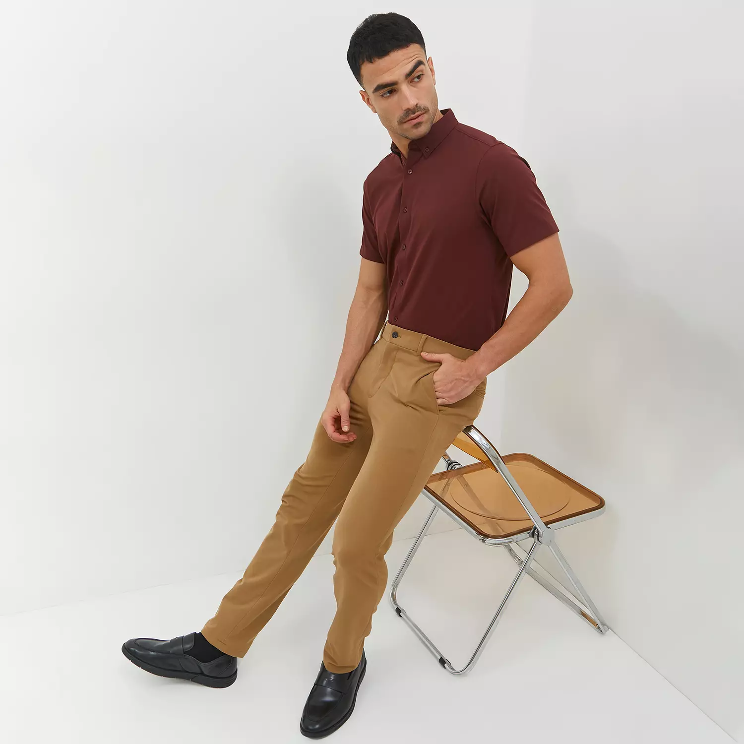 Jobb Brosnan Celana Panjang Modern Slim Fit Dark Khaki Warna Dark Khaki