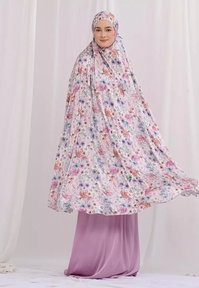 Arabela Anggun Maxi Mukena