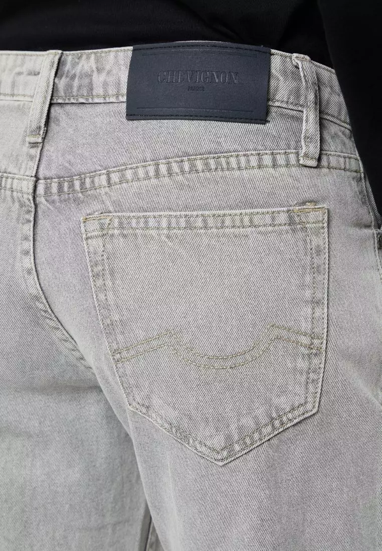 Buy Chevignon Men's Regular Taper Colour Dye Denim Jeans 2024 Online ZALORA Singapore