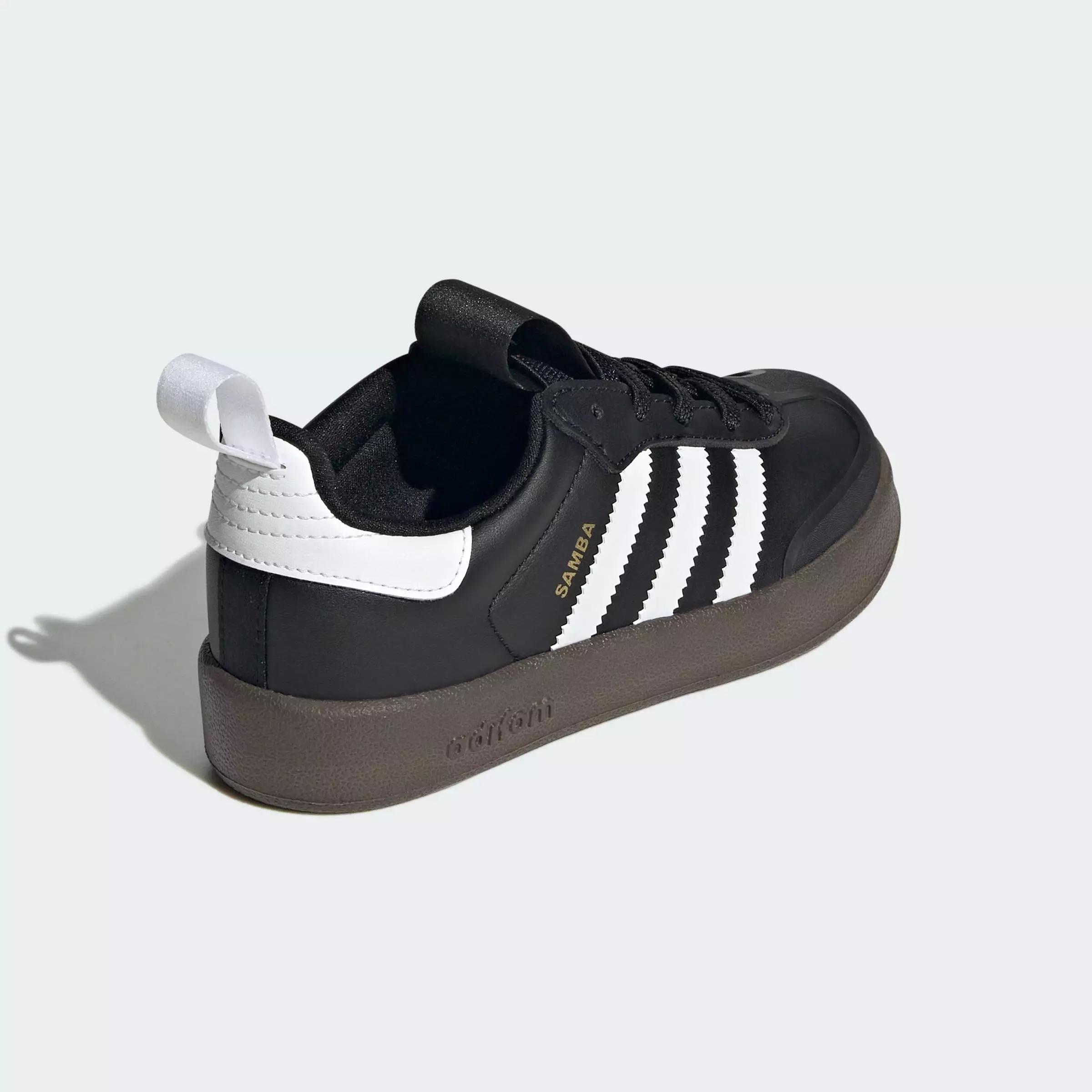 Adifom Samba 360 Shoes