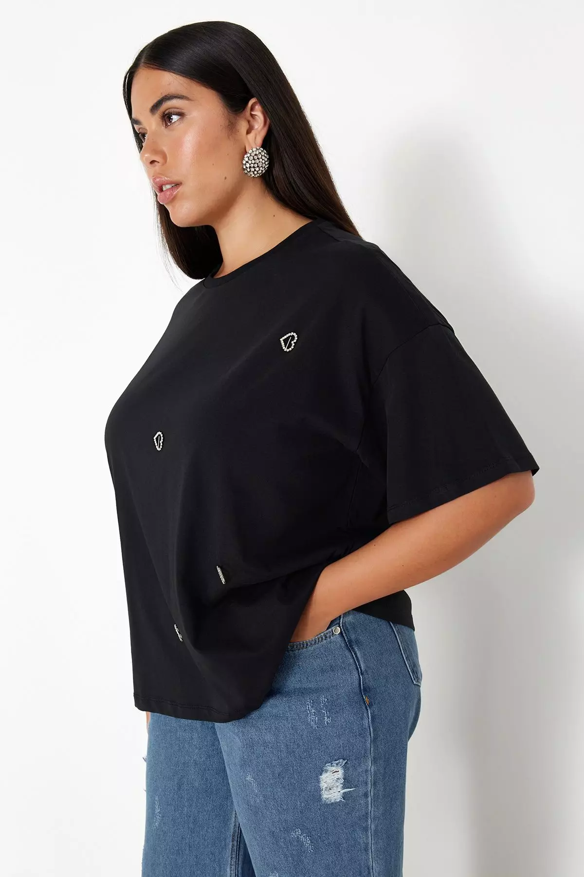 Plus Size Cotton Heart Accessory Oversized T-Shirt