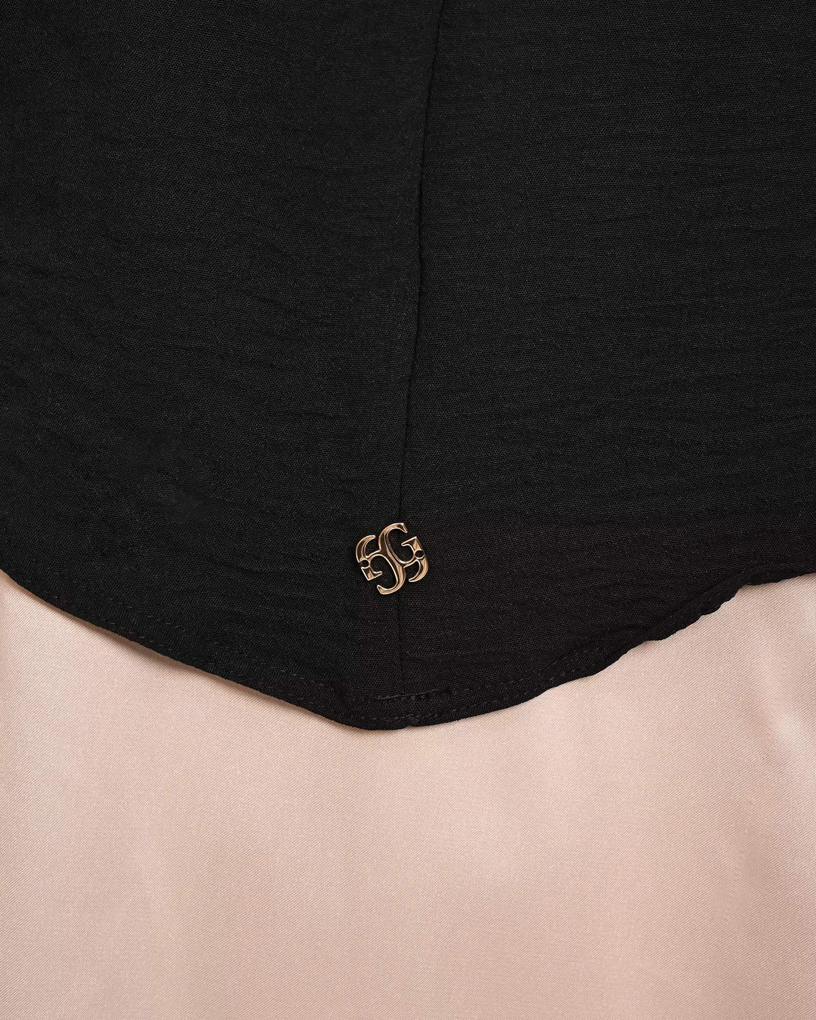 Geulis.id DAILY INSTANT BERGO (5 warna) Hijab - BLACK