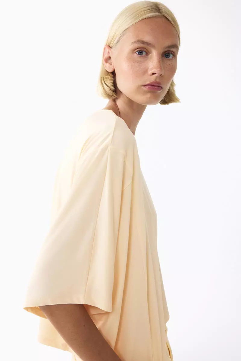 Batwing-sleeved top