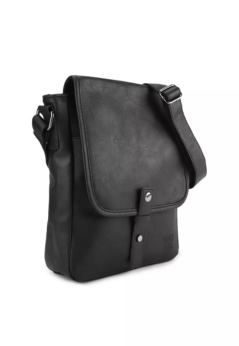 Distressed Leather Hunter Crossbody Bag