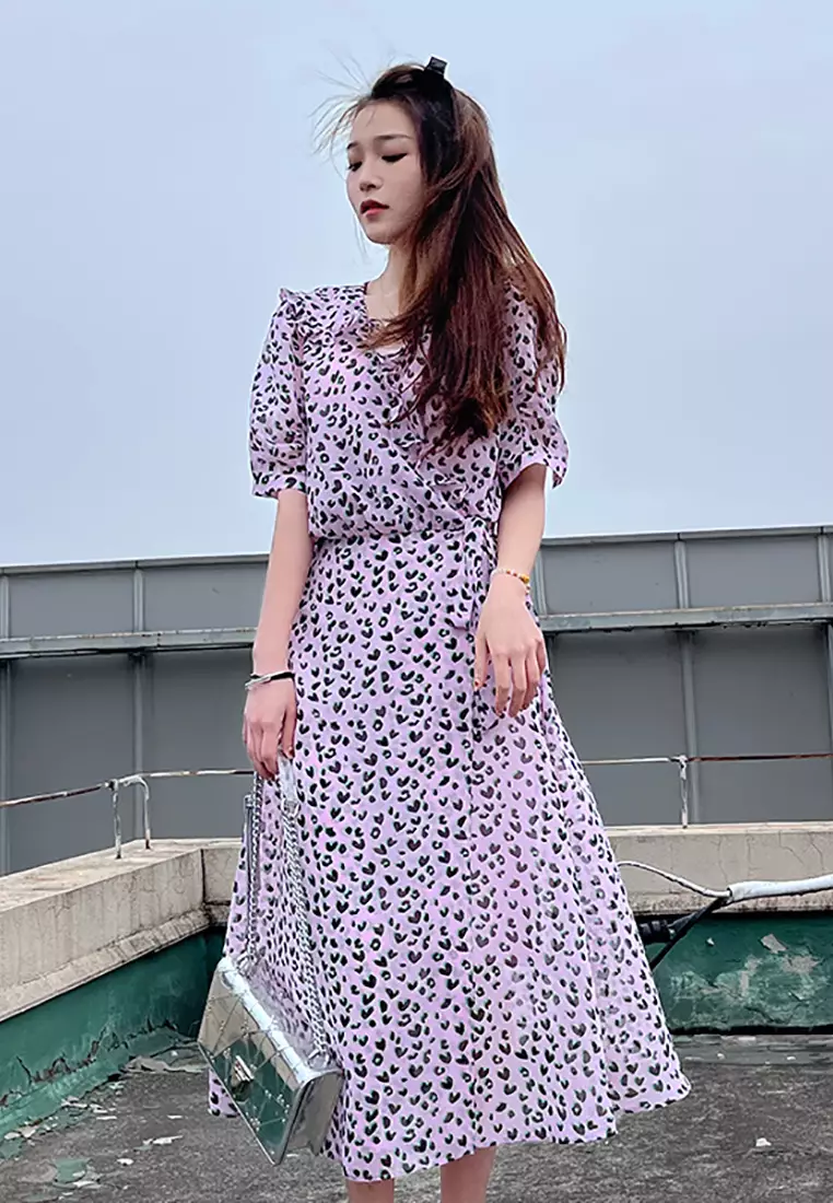 Summer Casual Dress with Spots Design