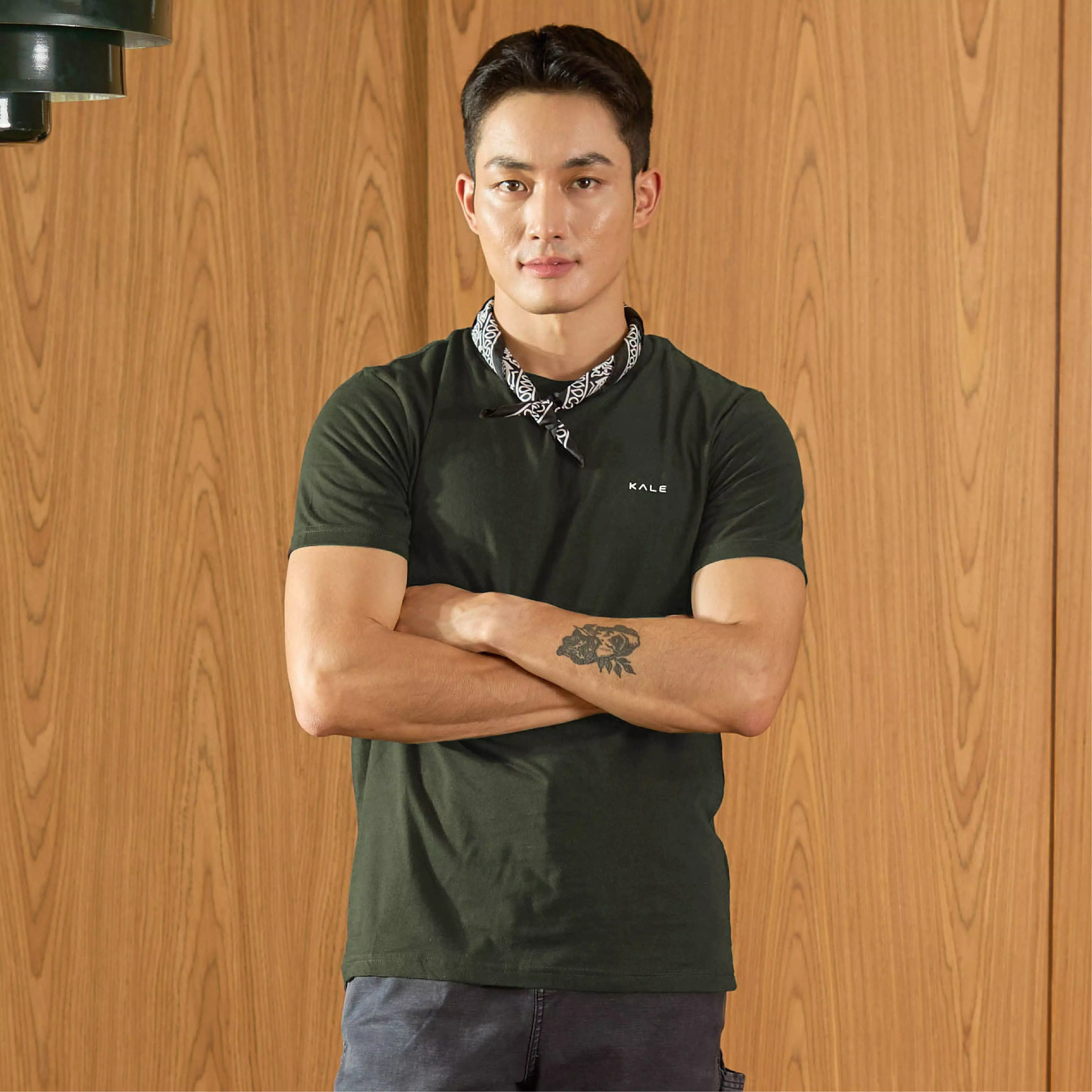 Kale Arion Army / T-Shirt Pria Lengan Pendek / Unisex