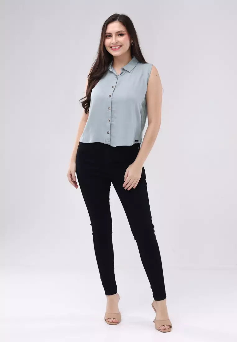 Single Twill Woven Sleeveless Blouse