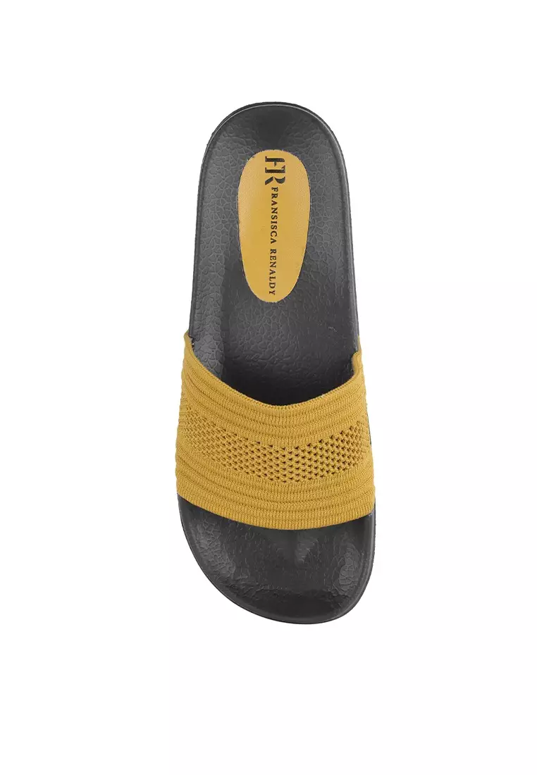 Sandal Wanita Model Slip On L.Gladys 01