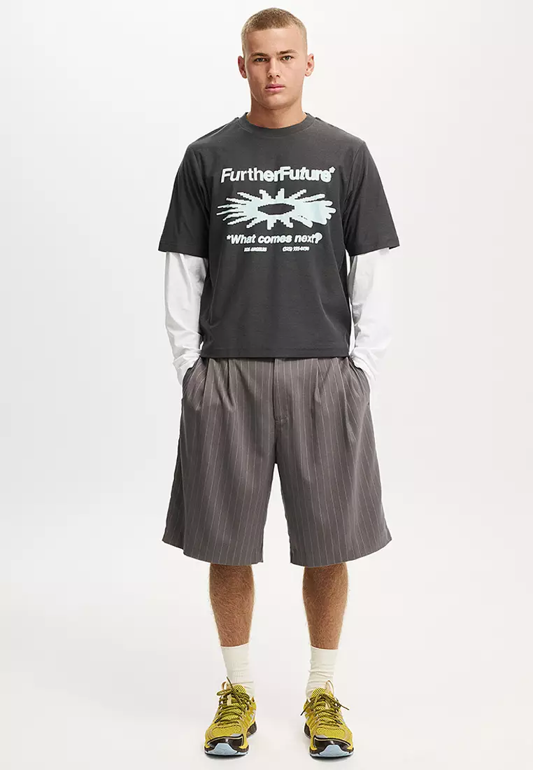 Cropped Fit Graphic T-Shirt