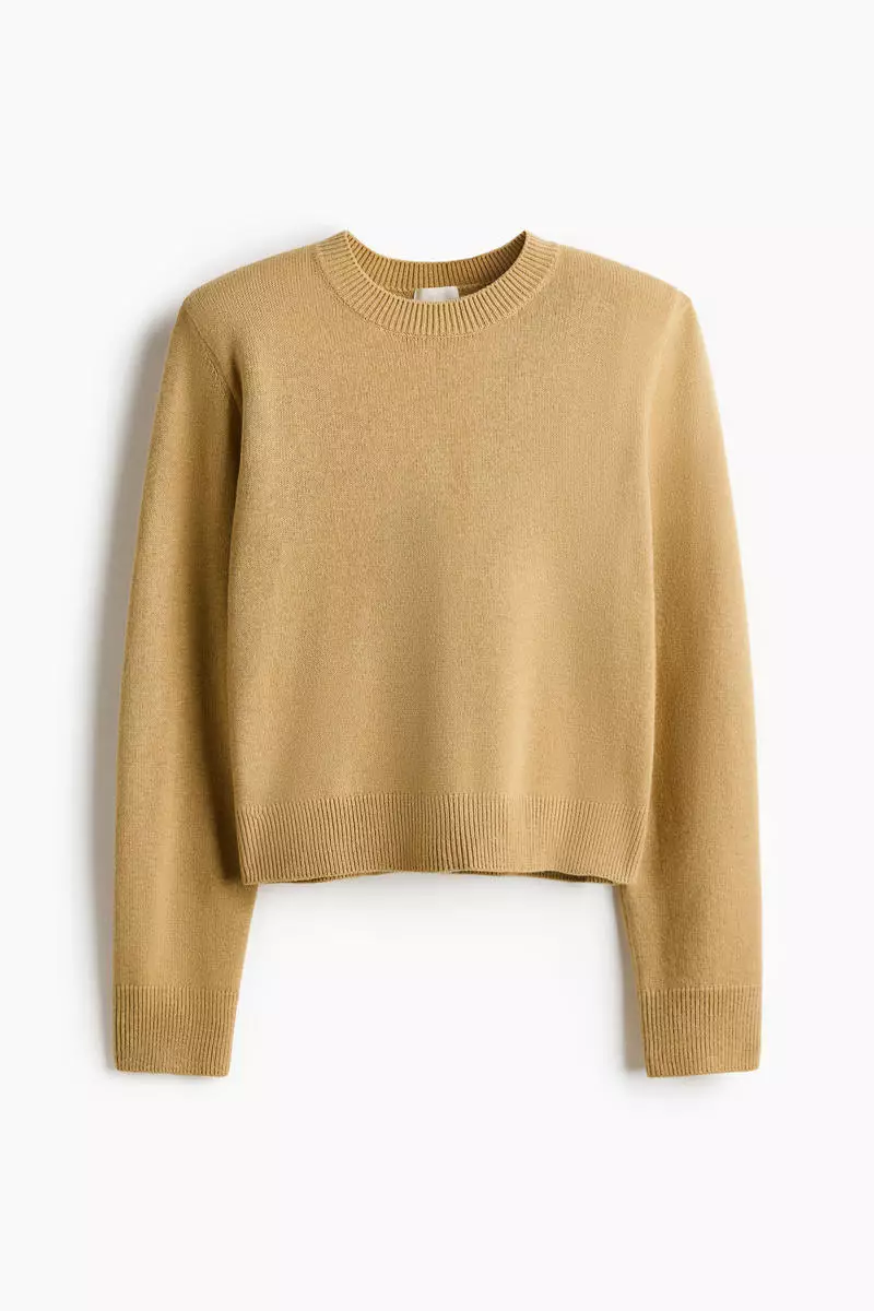 Shoulder-pad jumper