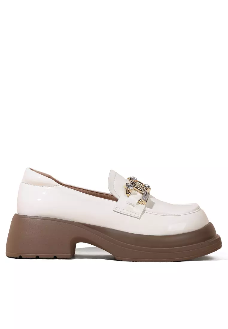 Discount on Twenty Eight Shoes  shoes - SKU: 5CM Round Toe Rhinestone Buckle Loafers SB618-5
