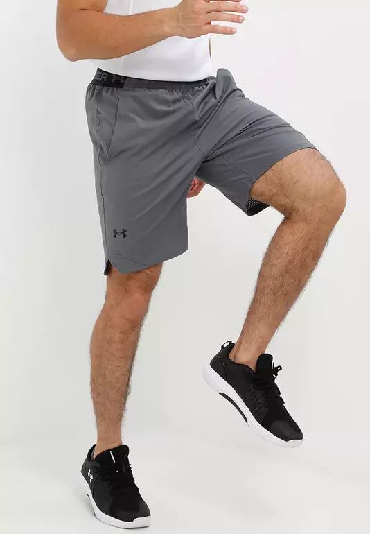 Vanish Woven Shorts