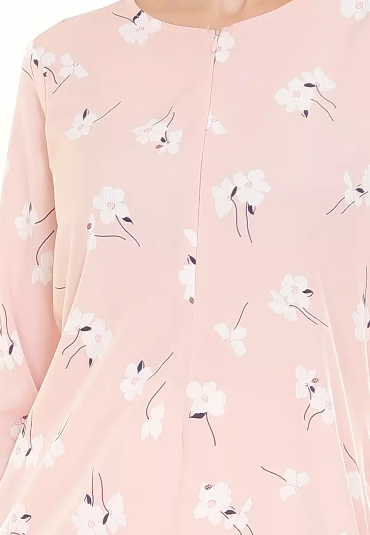 Ivy Kurung Modern layers Printed in Peach Japan Flower