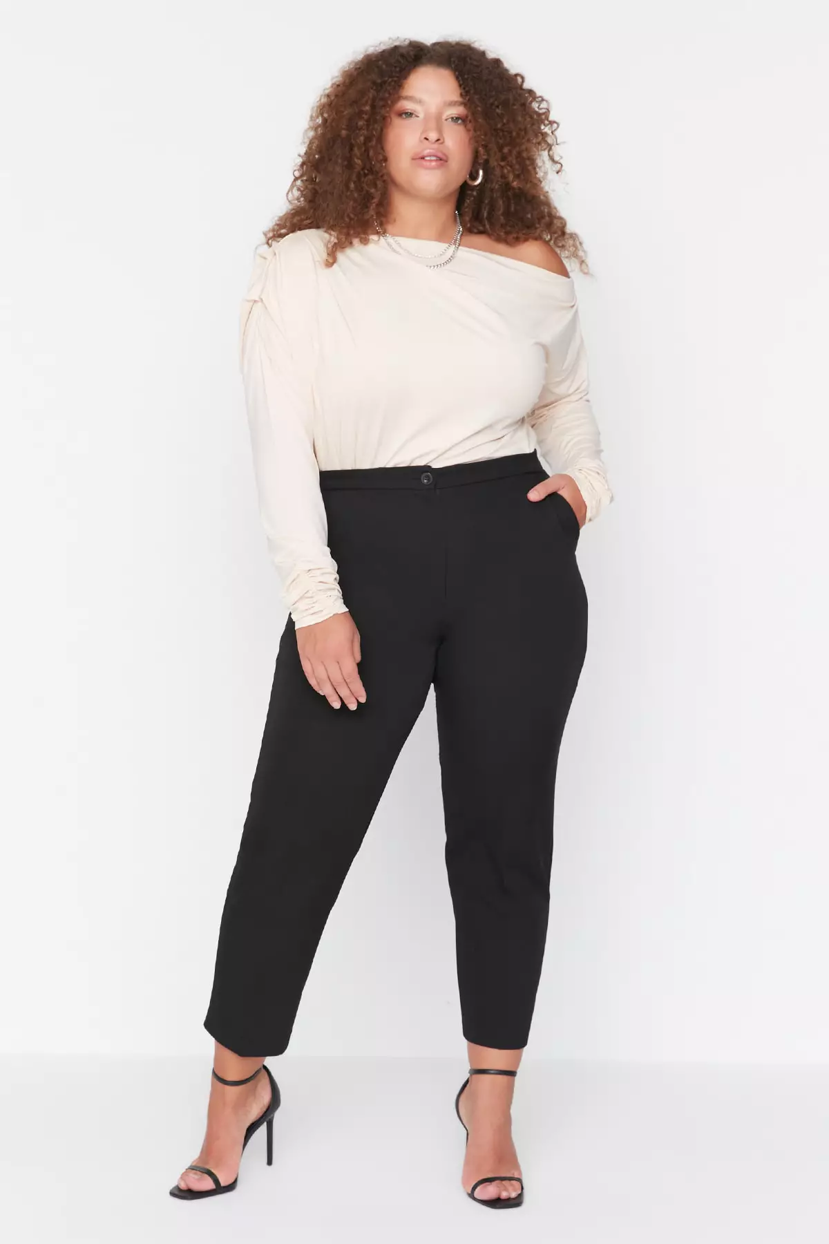 Plus Size Crop Pants