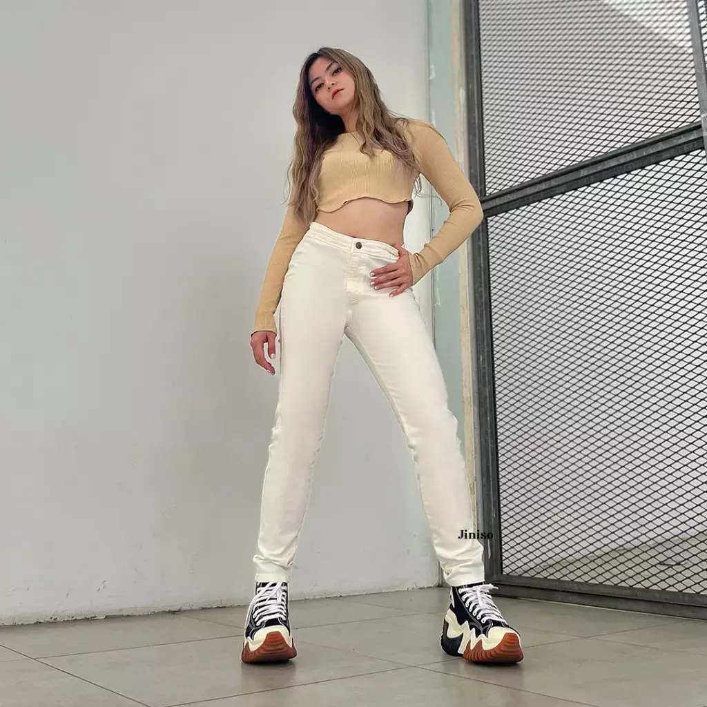 Highwaist Jeans 869 BODY GOAL